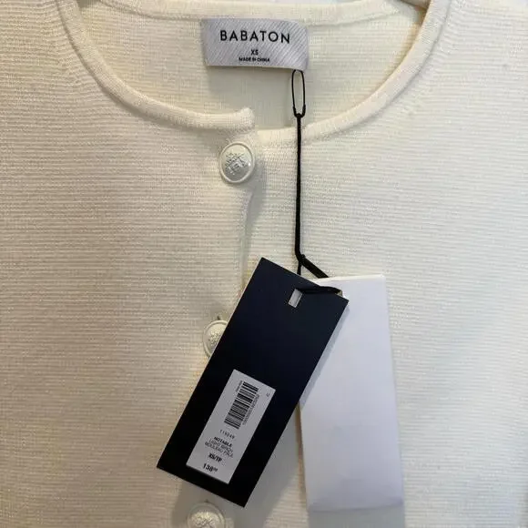 SOLD: Aritzia Babaton Cropped Notable Cardigan - Picture 3 of 3